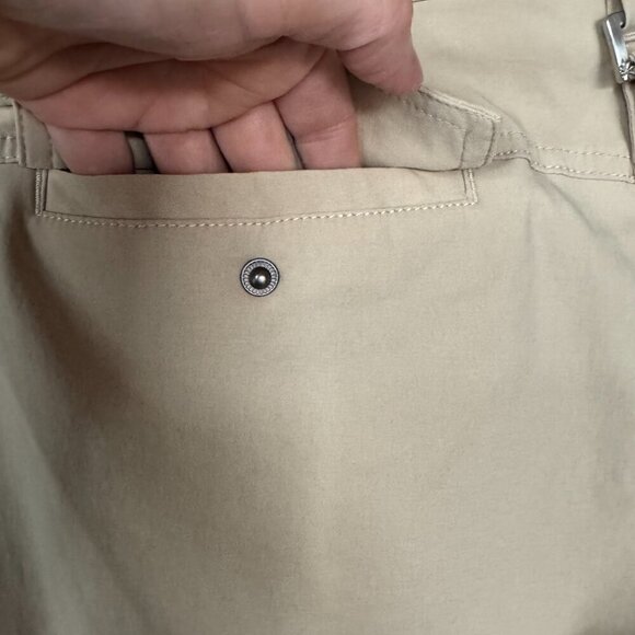 Athleta Dipper Tan Multi Pocket Cargo UPF 50 Low Rise Flare Leg Hiking Pants - Picture 11 of 17